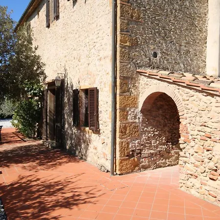 Podere Campo Alle Serpi Апартаменты