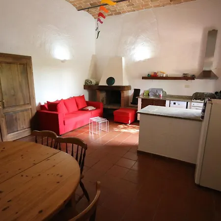 Podere Campo Alle Serpi * 비보나